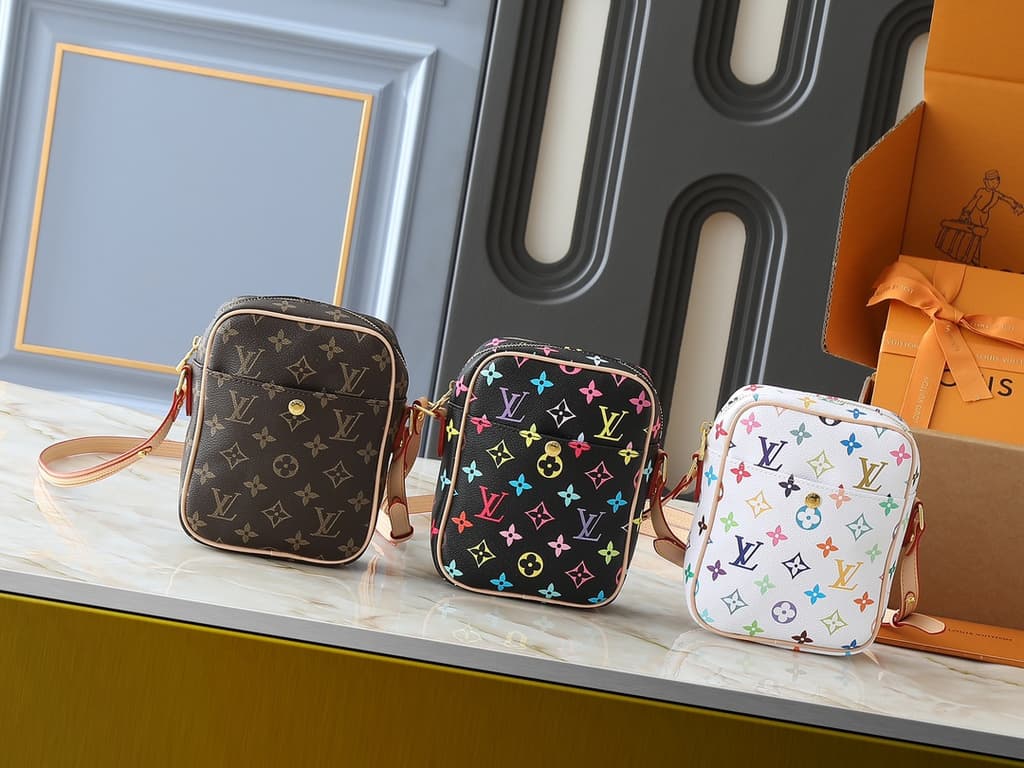 Louis Vuitton Classic Monogram Min
