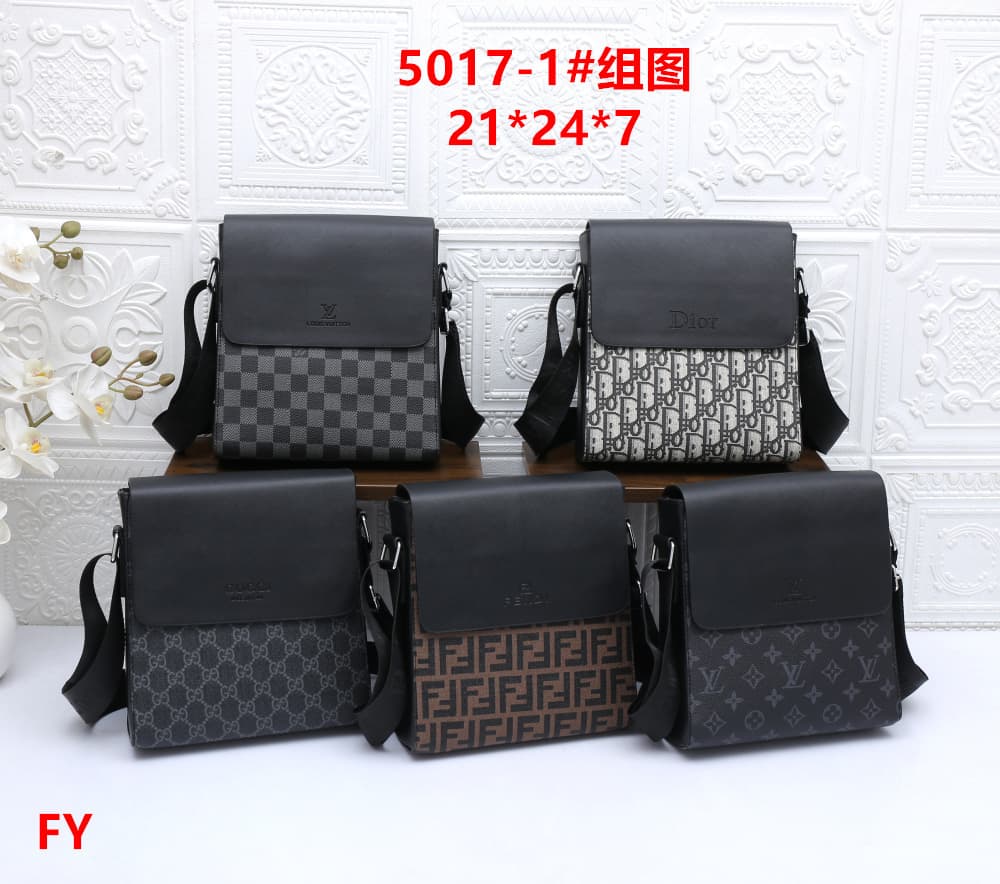 Gucci 5017-1# GG Supreme Flap Messenger Bag