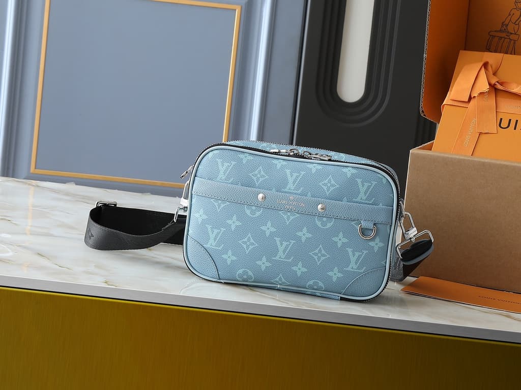Louis Vuitton Monogram Canvas Messenger Bag - Light Blue